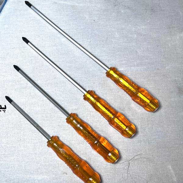 Four-way impact screwdriverپیچ گوشتی چهار سو ضربه خور